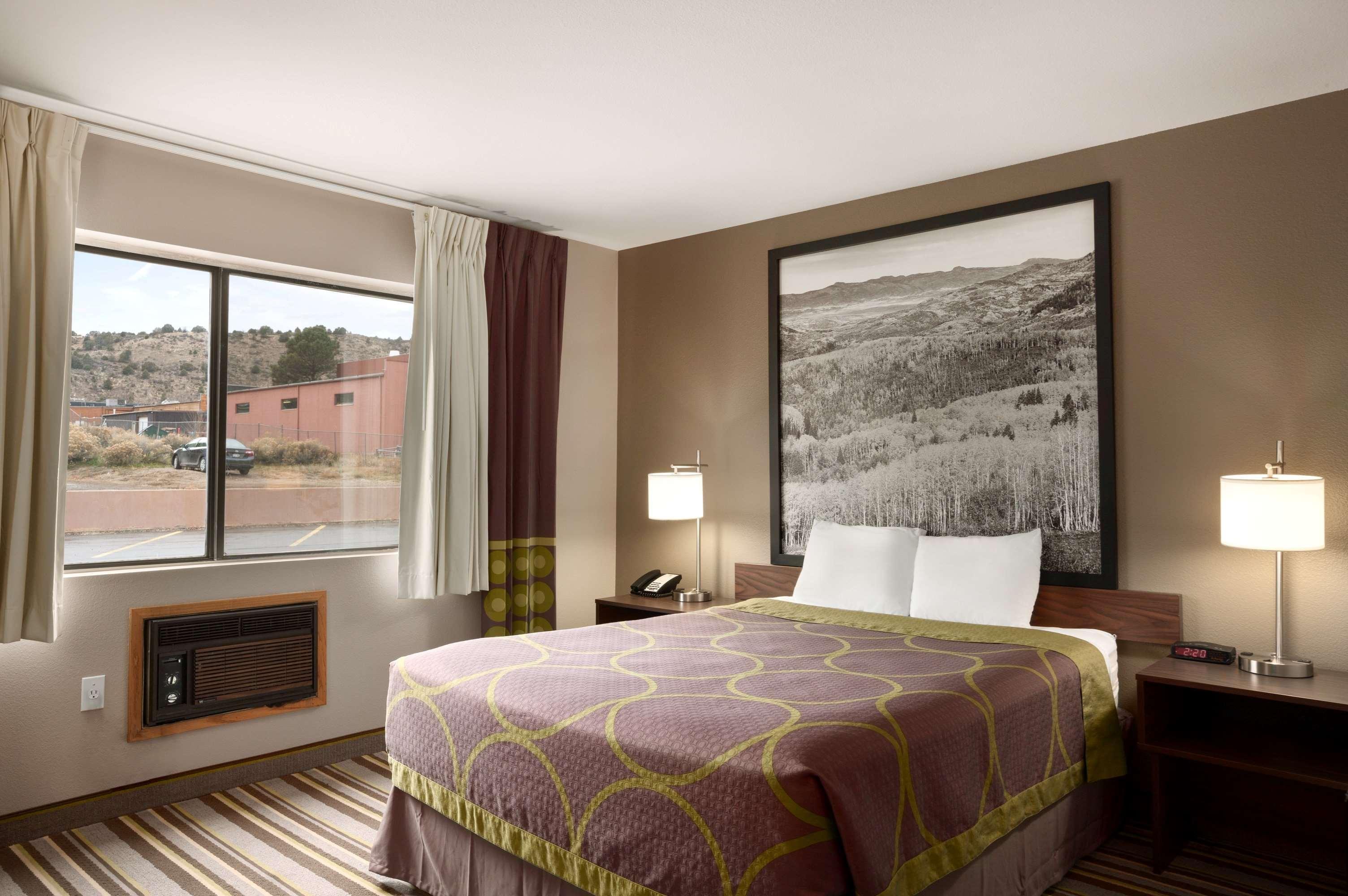 Super 8 By Wyndham Durango Motel Dış mekan fotoğraf